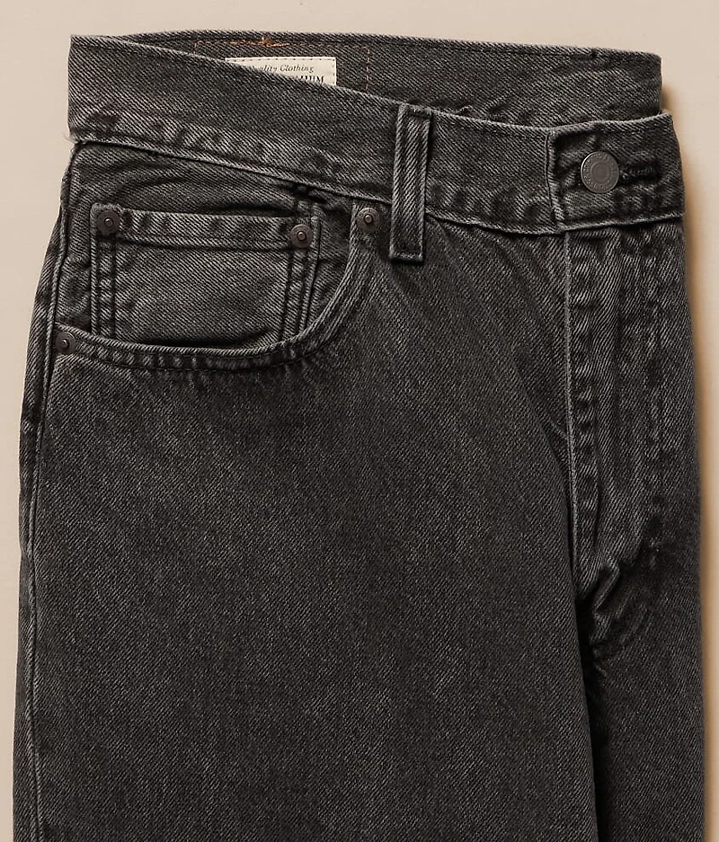 567 Relaxed Flare Jean