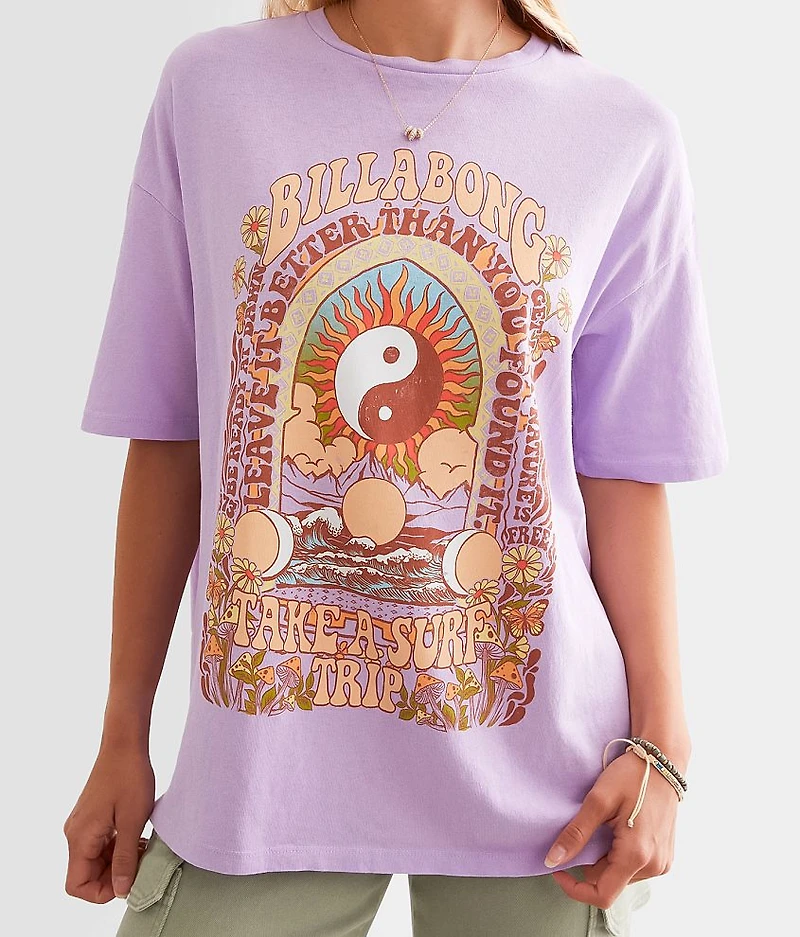 Surf Trip Oversized T-Shirt