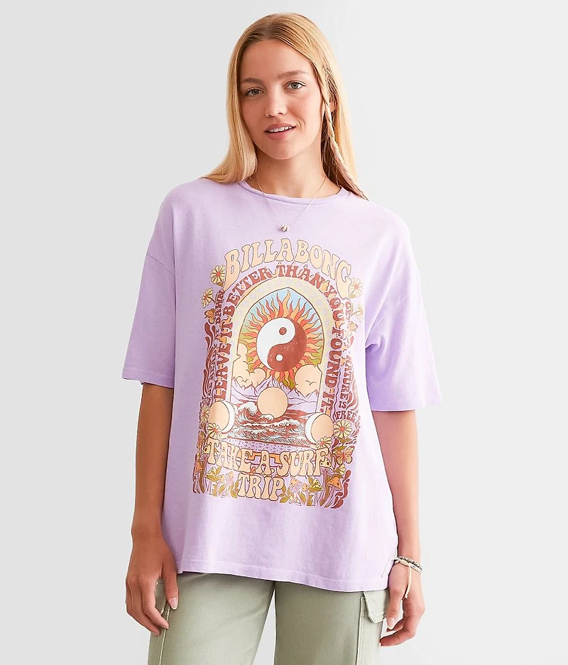 Surf Trip Oversized T-Shirt