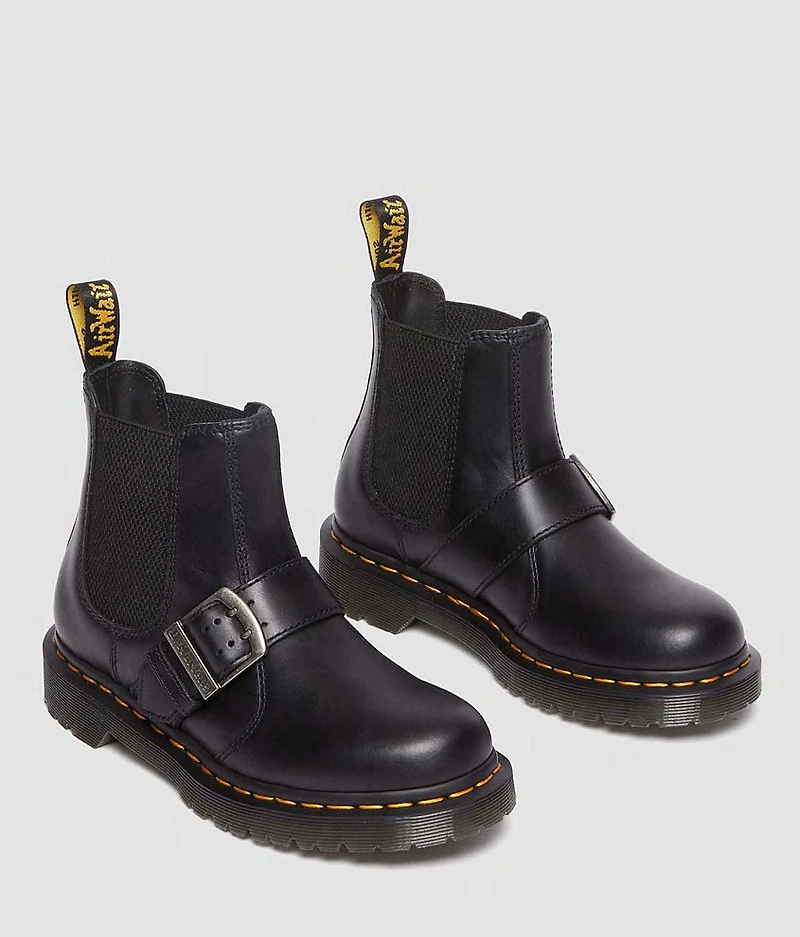 2976 Classic Leather Boot