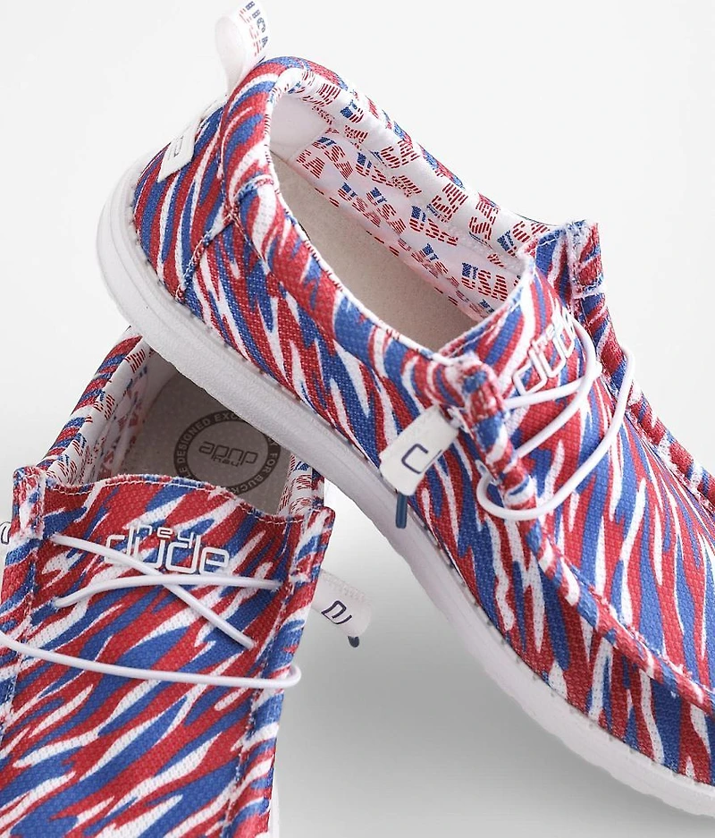 Wally USA Shoe