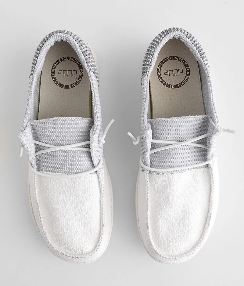 Wendy Tri Shoe