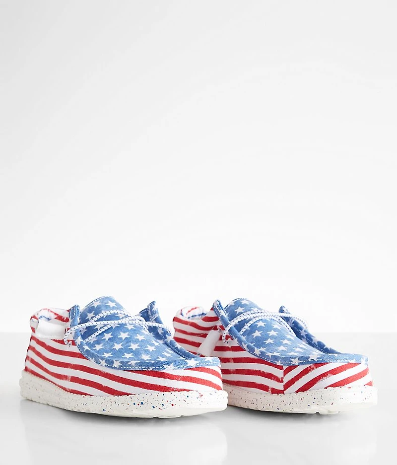 Wally Patriotic Shoe