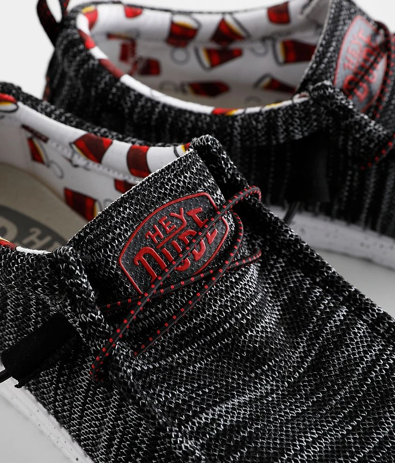 Wally Pong Shoe