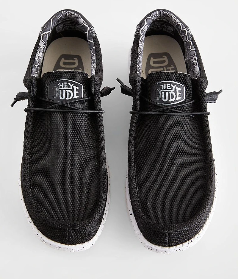 Wally Break Panther Stretch Shoe
