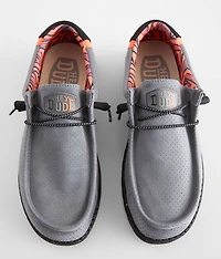 Wally Break Living Coral Stretch Shoe
