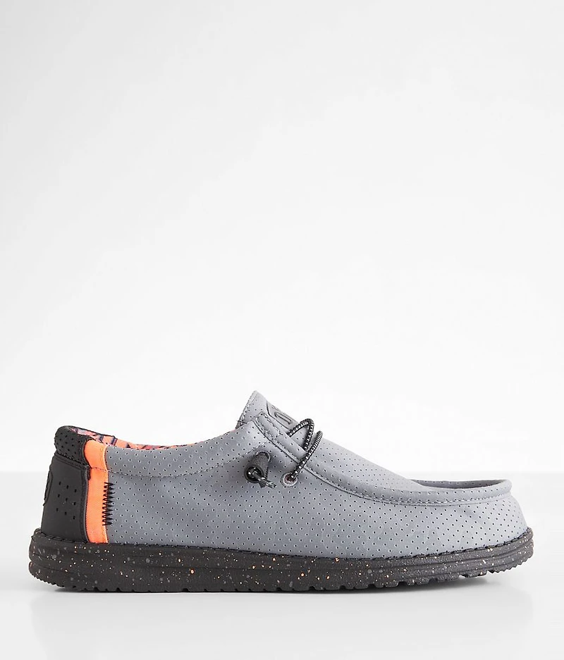 Wally Break Living Coral Stretch Shoe