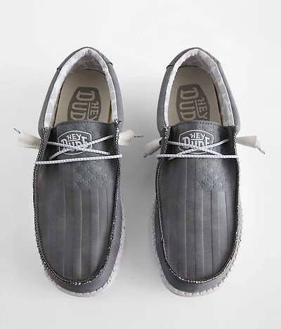 Wally Walls Embossed Flag Shoe