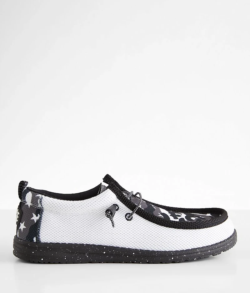 Walls Station Shoe