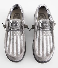 Wally Walls USA Flag Stretch Shoe