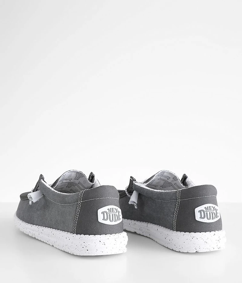 Wally Walls Stormy Shoe