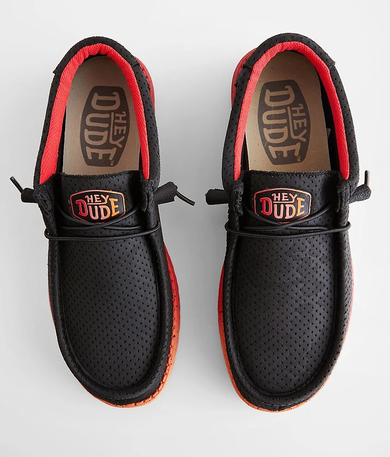Wally Hot Shoe