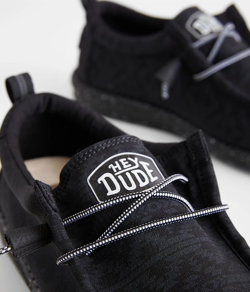 Wally Hybrid Shoe