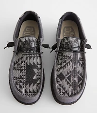 Wally Walls Spade Shoe