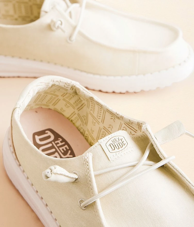 Wendy Canvas Shoe