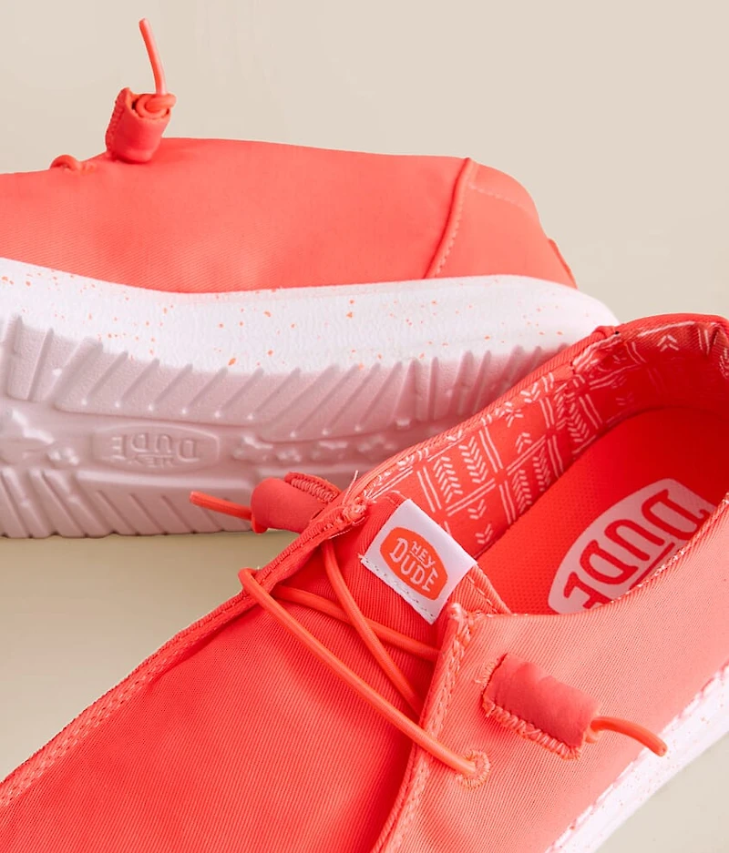 Wendy Stretch Canvas Shoe