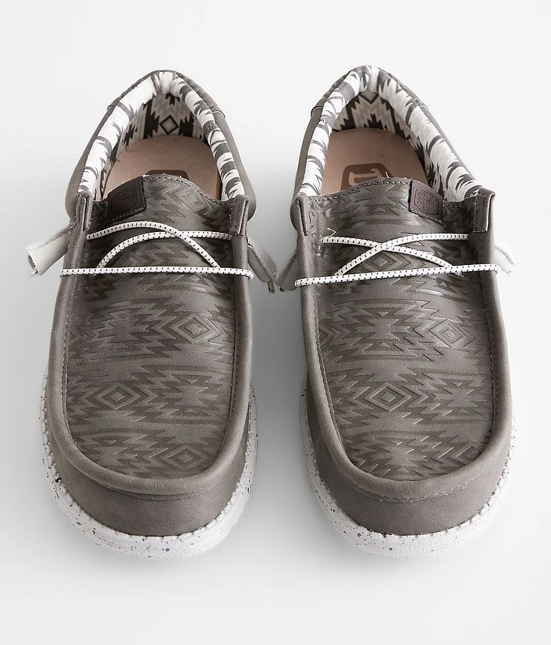 Wally Walls Shoe