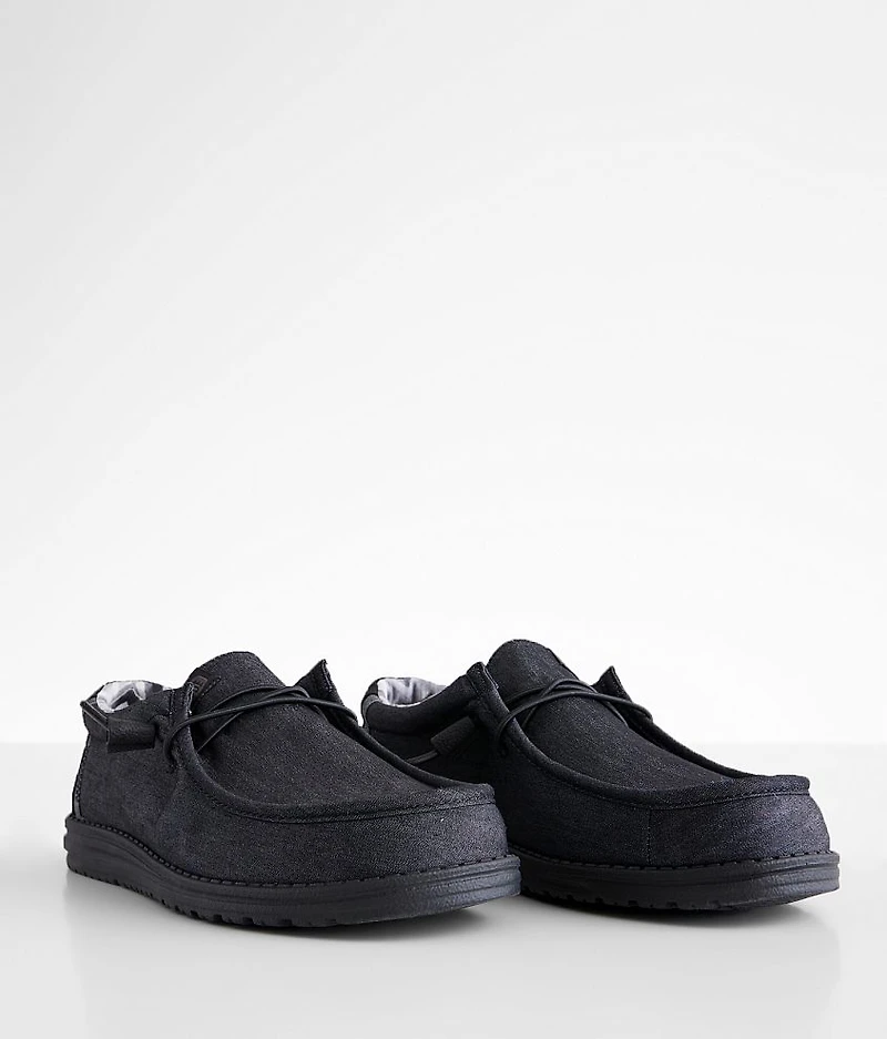 Wally Break Chess Shoe