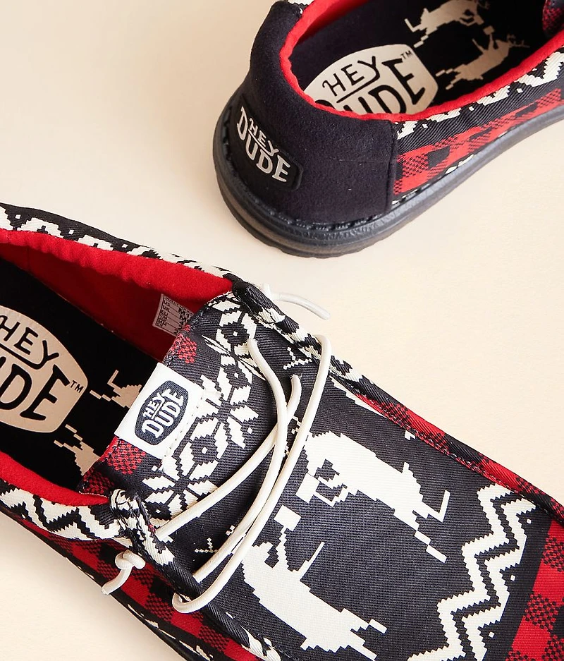 Wally Holiday Cheers Shoe