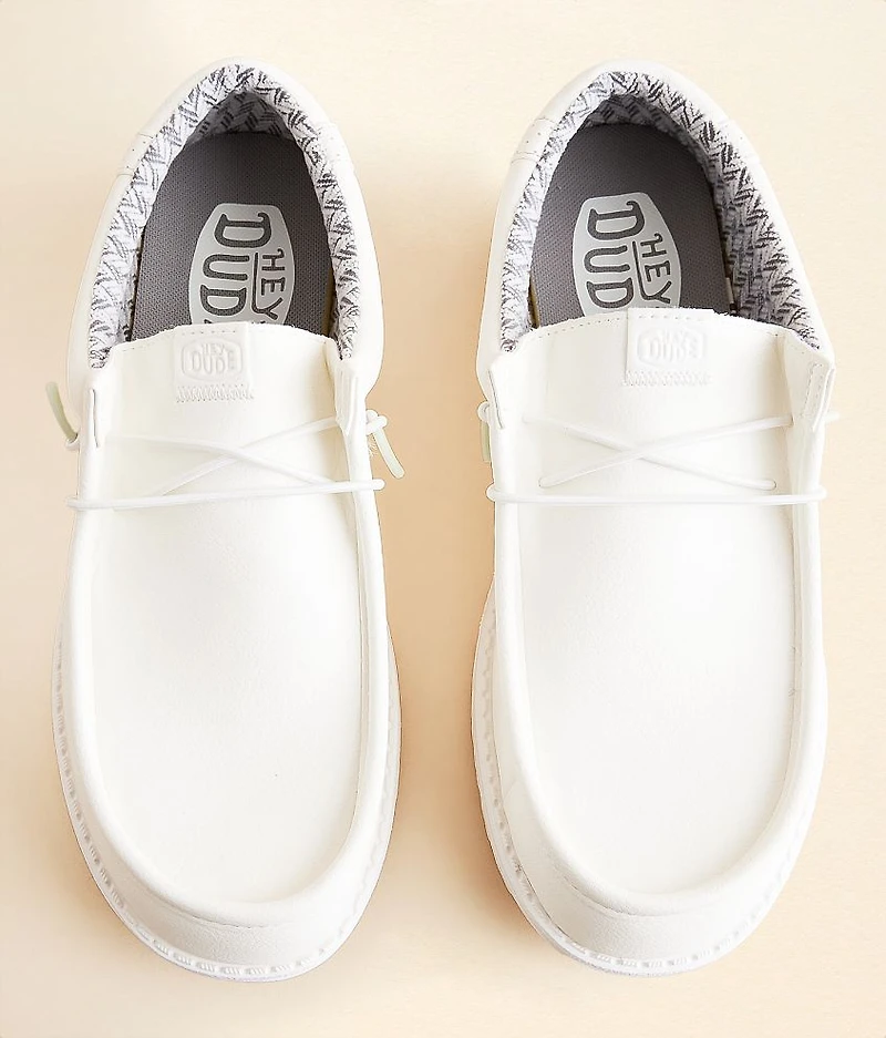 Wally Classic Shoe
