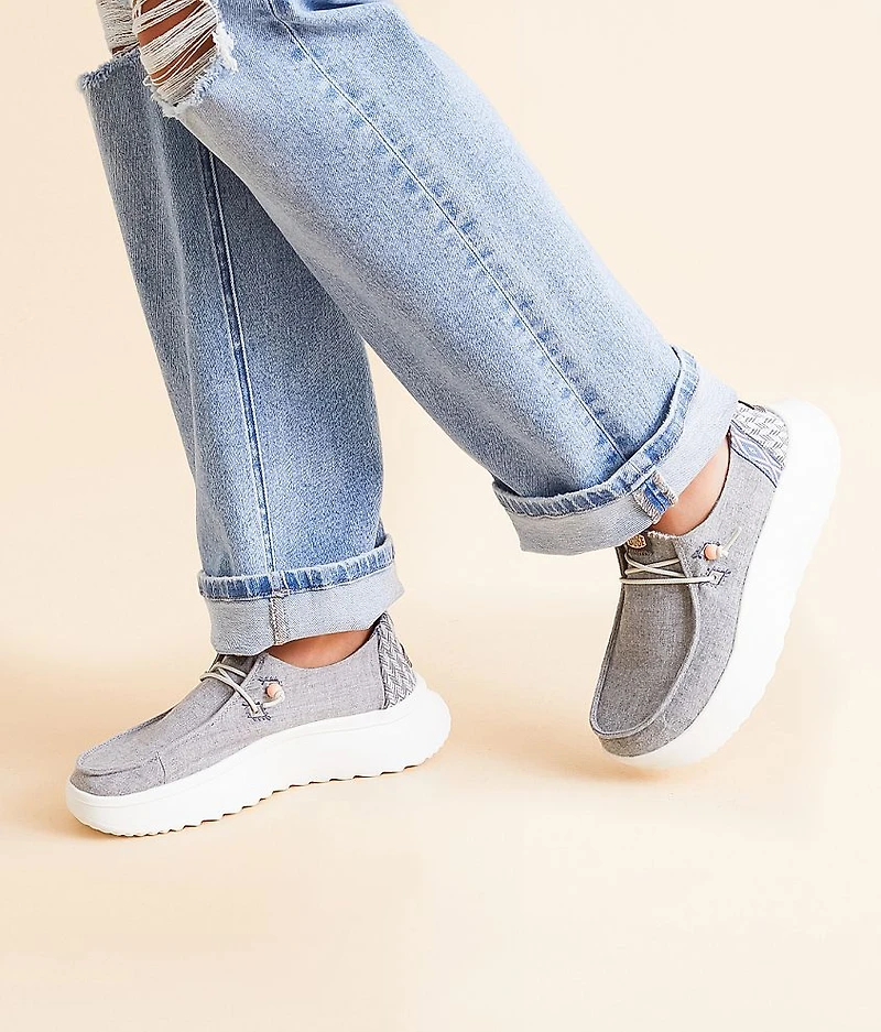 Wendy Peak Chambray Shoe