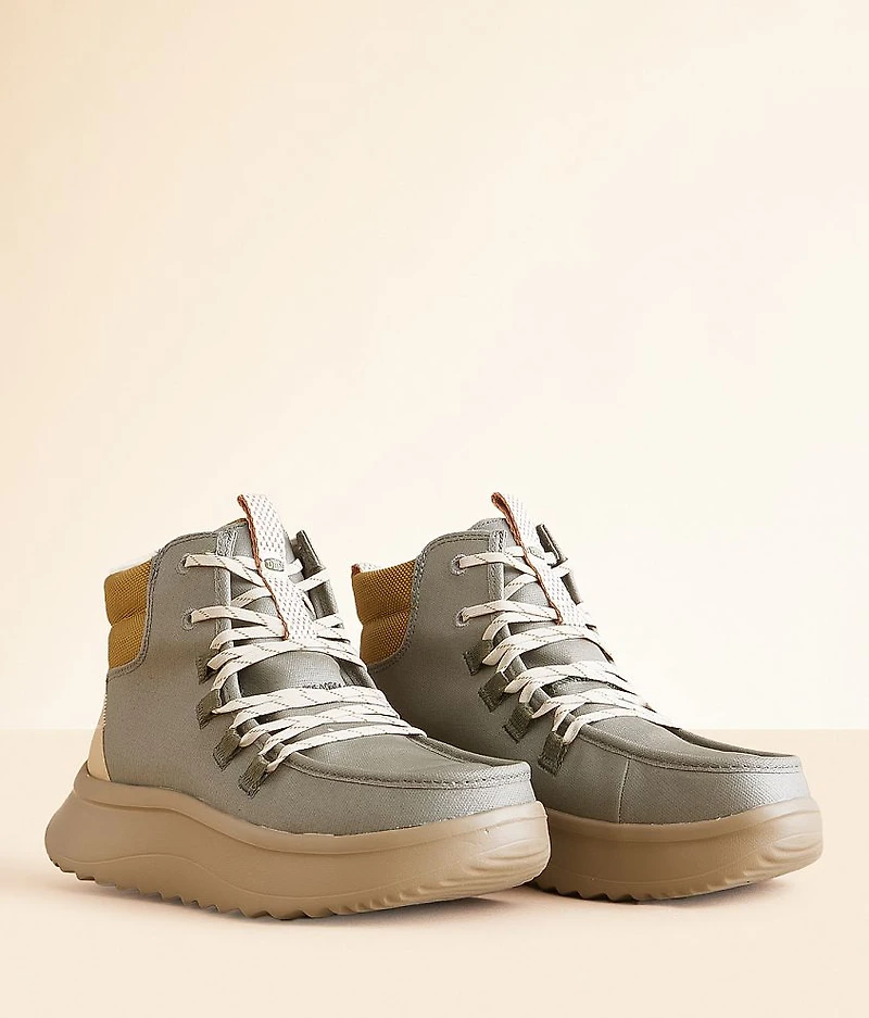 Wendy Peak Apres Twill Boot