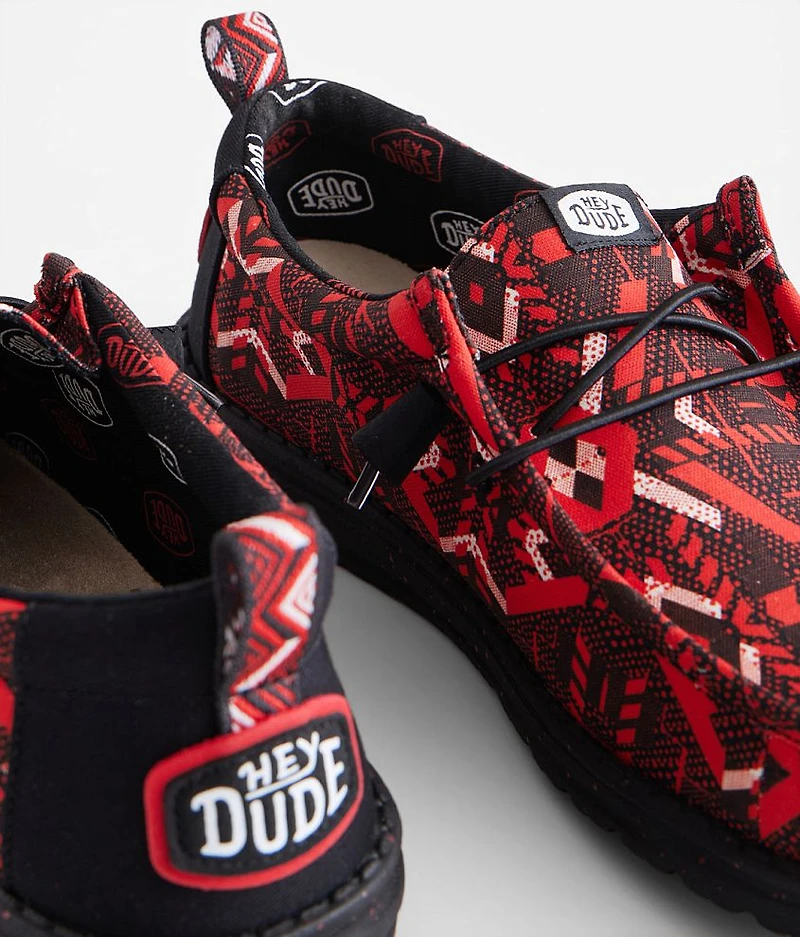 Wally Crimson Shoe