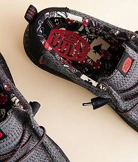Wally Cards Shoe