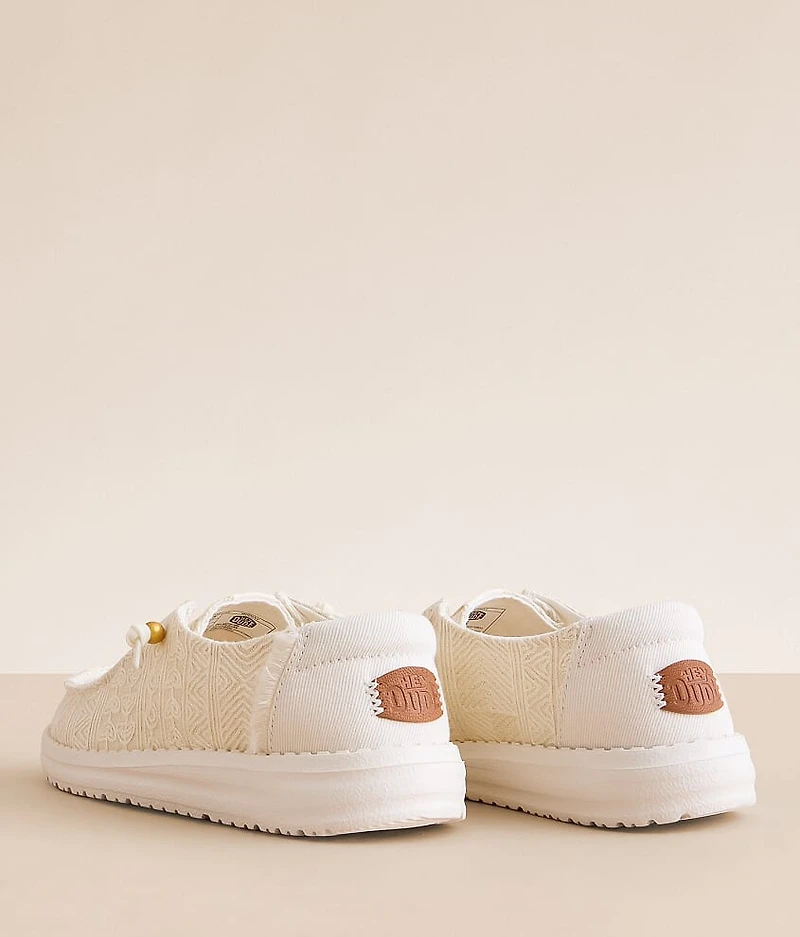 Wendy Crochet Lace Shoe