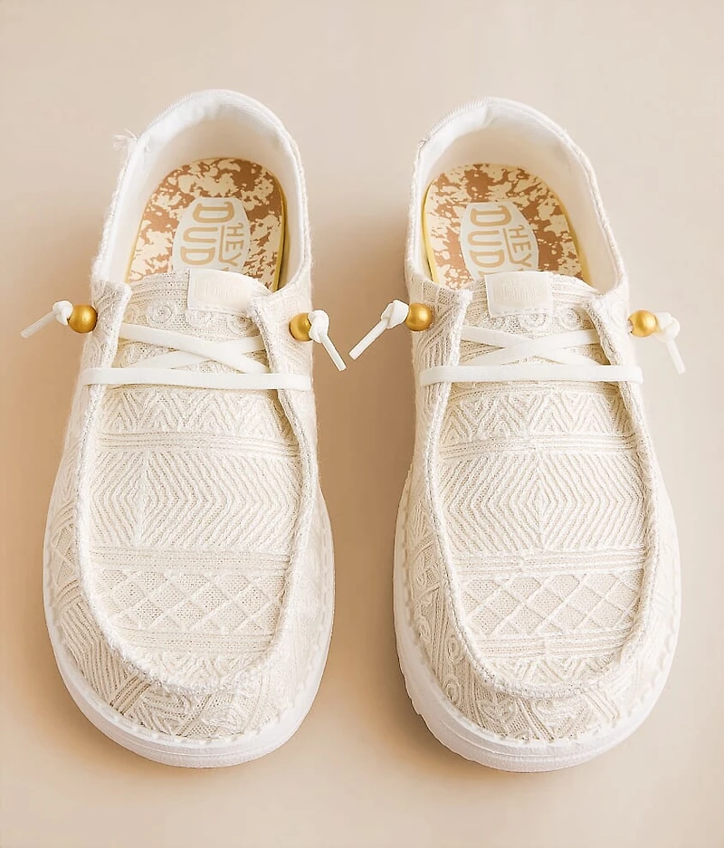 Wendy Crochet Lace Shoe