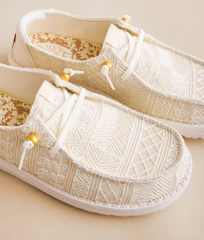 Wendy Crochet Lace Shoe