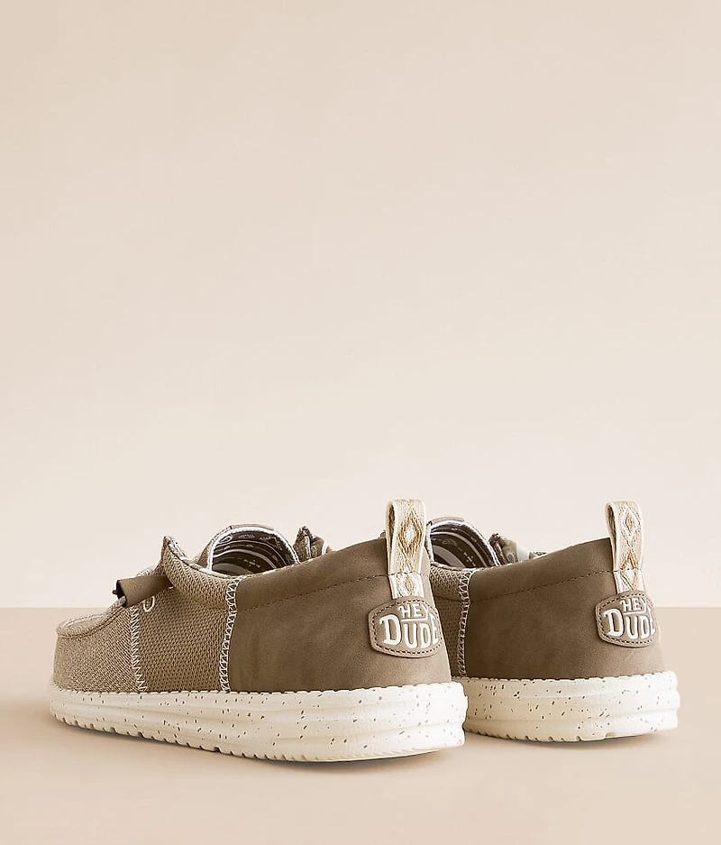 Wally Tri Acorn Shoe