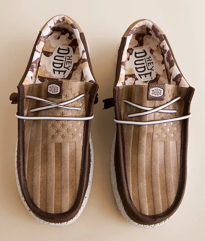 Wally Walls Honor Shoe