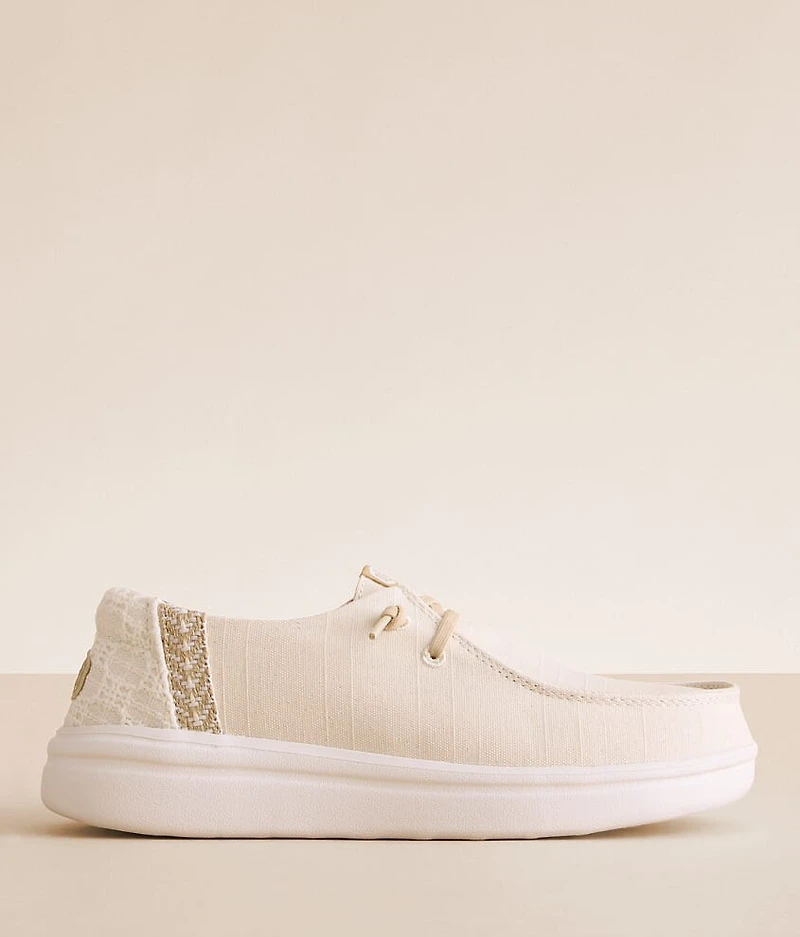 Wendy Rise Eyelet Shoe
