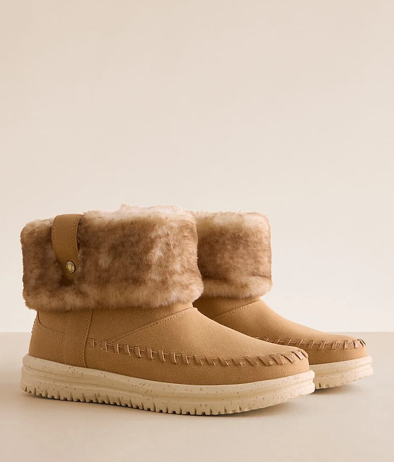 Camden Cuff Classic Cozy Boot