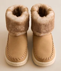 Camden Cuff Classic Cozy Boot