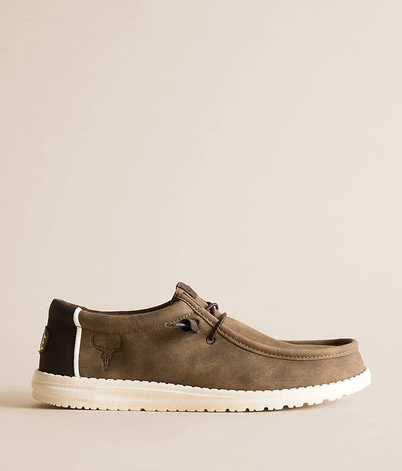 Wally Embossed Steerhead Shoe