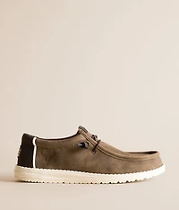 Wally Embossed Steerhead Shoe