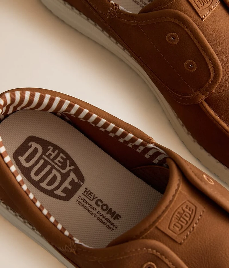 Wally Cru Classic Shoe