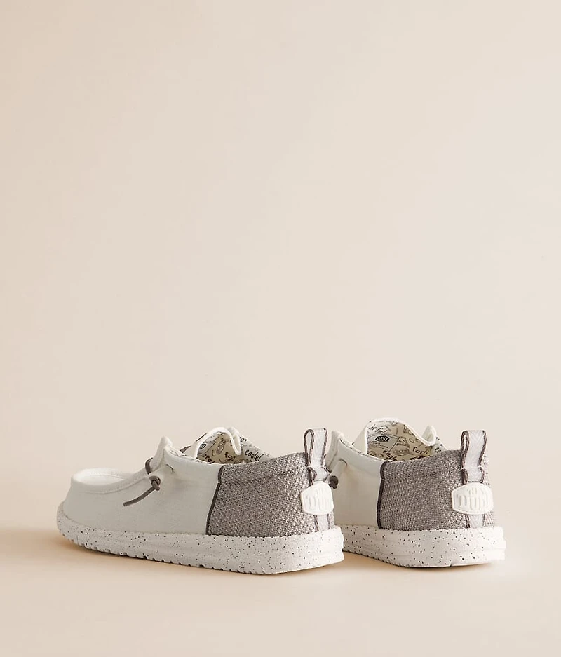 Wally Funk Par Shoe