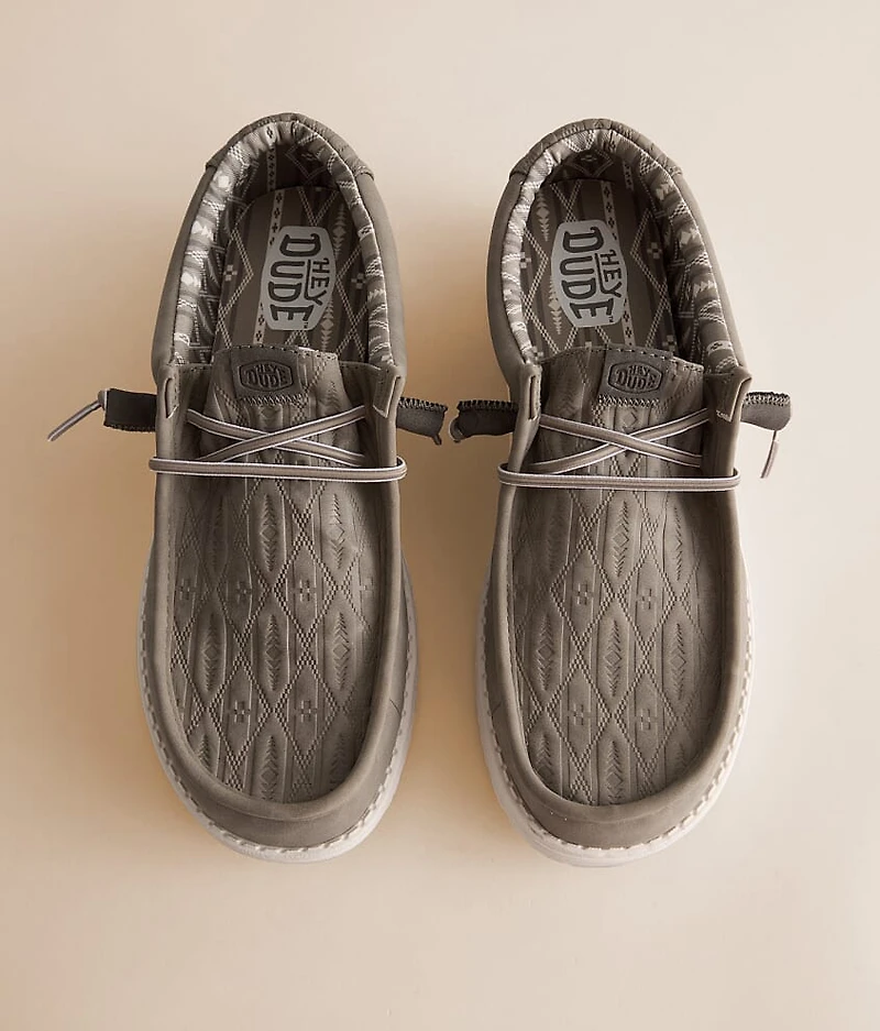 Wally Embossed Honor Geo Shoe