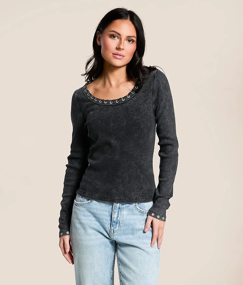 Grommet Top