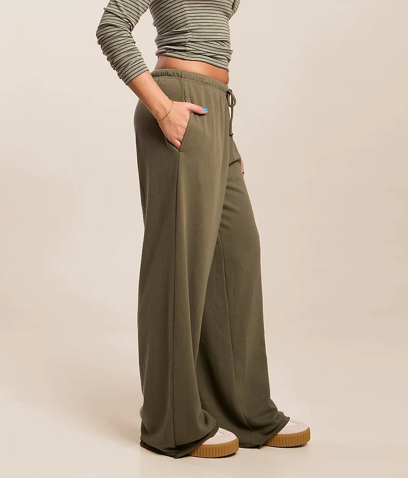 Low Slung Wide Leg Pant
