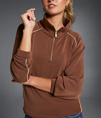 Contrast Trim Pullover