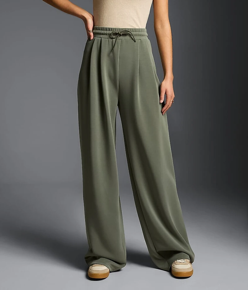 Pleated Pant