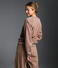 Contrast Trim Pullover