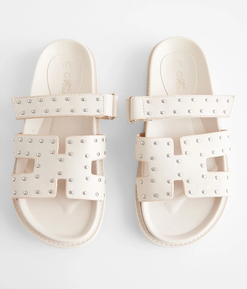 Modish Studded Sandal