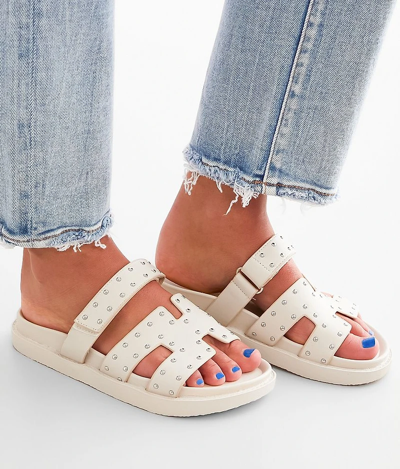 Modish Studded Sandal
