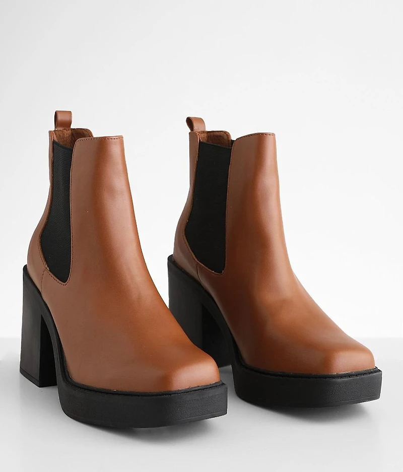 Burnap Heeled Chelsea Ankle Boot