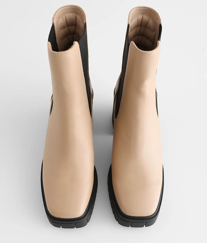Deva Chelsea Ankle Boot
